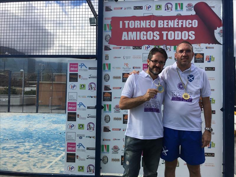 Javier de Luis Botia y José Valentín Lorenzo, campeones de la final de consolación del Torneo “Amigos Todos” de pádel  