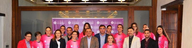 José Alberto Díaz felicita al CV Fígaro Peluqueros Haris por su triunfo en la Copa de la Reina
