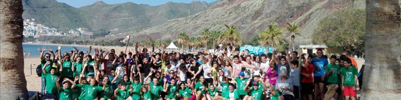  Arca Educativa organiza una jornada en la playa para más de 200 escolares