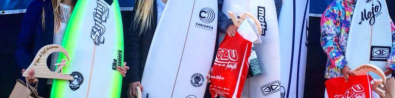  Melania Suárez revalida su triunfo en el Open La Yerbabuena Ion de surf