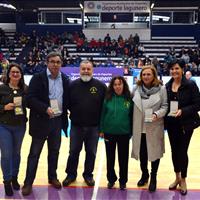 El trofeo a la calidad técnica del IV ‘Campeonato de Lucha del Garrote Adaptada’ recae en el Centro Ocupacional Los Verodes
