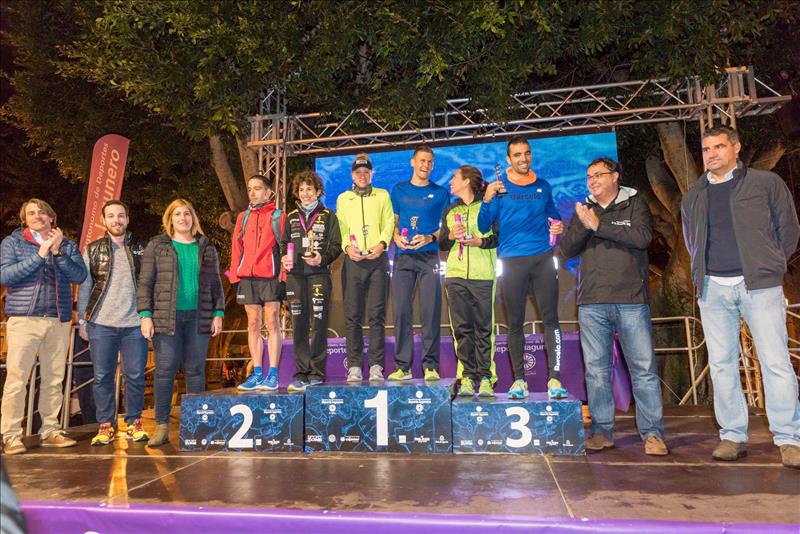 Francisco Cabrera Galindo y Laura Van Den Beucken ganan la Carrera Nocturna Ciudad de La Laguna