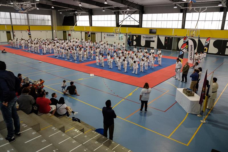 Más de 200 karatekas participaron en el II Encuentro del centro, cuna de campeones, Shurite