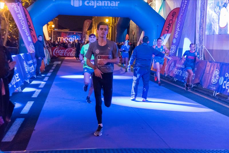 2.000 corredores tomarán la salida este sábado en la IX Carrera Nocturna Ciudad de La Laguna 