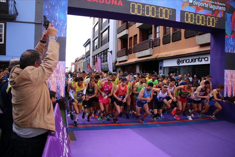 La Laguna proclamó a Marta Arnay y Fran Cabrera, como vencedores del Medio Maratón