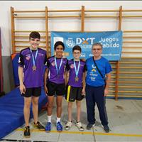 El Club de Tenis de Mesa Celada se colgó cuatro medallas en el Insular Alevín y Juvenil