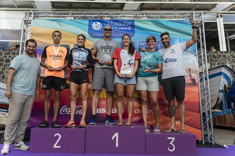 María Expósito y Antonio González se imponen en la Travesía