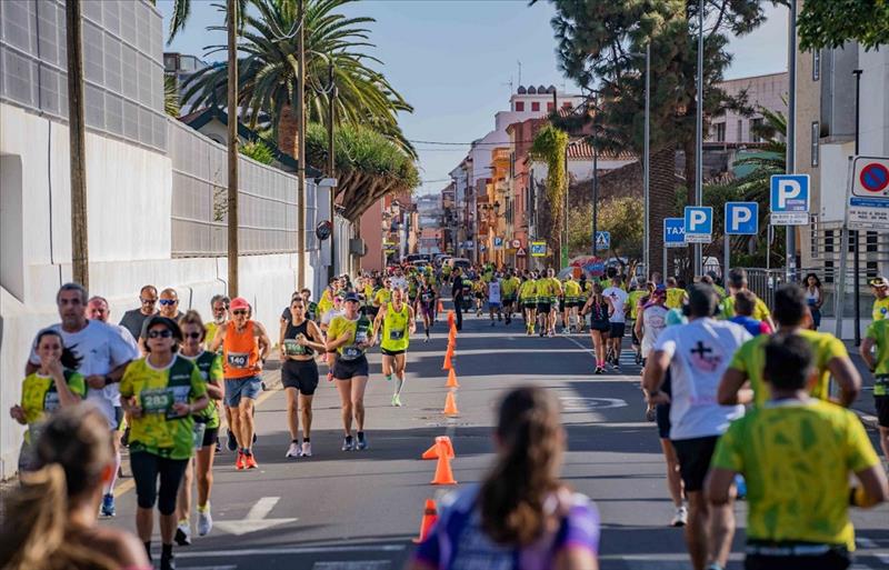 La Carrera Popular del Cristo corona a Jairo Paule y a Carlota González